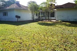 24255 S Woodland Rd, Huber Heights, OH 44122 - Photo 3