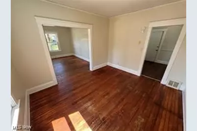 2915 Roanoke Avenue #2, Loveland, OH 44109 - Photo 5