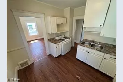 2915 Roanoke Avenue #2, Loveland, OH 44109 - Photo 7