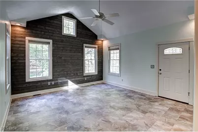 10770 Locust Grove Drive, Chardon, OH 44024 - Photo 15