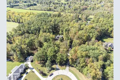 10770 Locust Grove Drive, Chardon, OH 44024 - Photo 31