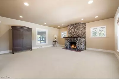 31103 Lakeshore Boulevard, Willowick, OH 44095 - Photo 5