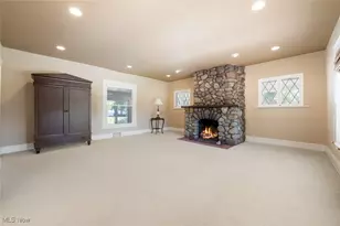 31103 Lakeshore Blvd, Willowick, OH 44095 - Photo 5