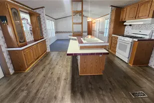 67 E King St, Zanesville, OH 43701 - Photo 7