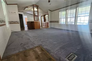 67 E King St, Zanesville, OH 43701 - Photo 5