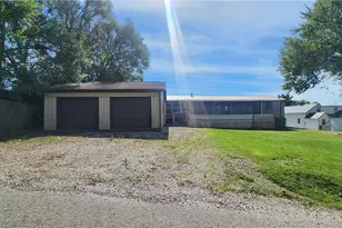 67 E King St, Zanesville, OH 43701 - Photo 3