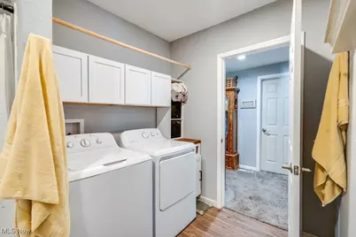 16726 Oakwood Drive, Lake Milton, OH 44429 - Photo 17