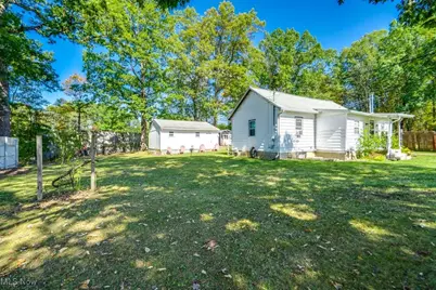 16726 Oakwood Drive, Lake Milton, OH 44429 - Photo 21