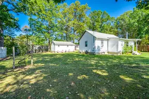 16726 Oakwood Dr, Lake Milton, OH 44429 - Photo 19