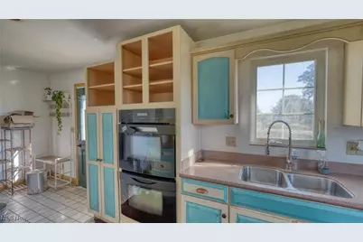 4896 High Hill Road, Cambridge, OH 43725 - Photo 15