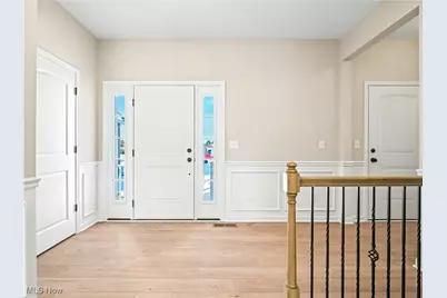 14655 Baywood Lane, Strongsville, OH 44136 - Photo 5