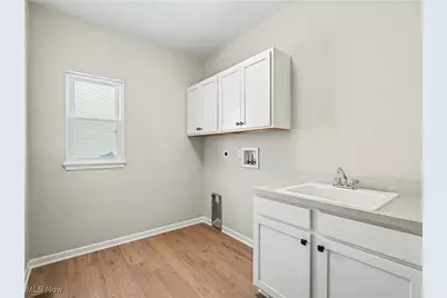 14655 Baywood Lane, Strongsville, OH 44136 - Photo 9