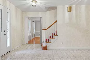 373 Tremont Rd, Akron, OH 44313 - Photo 5