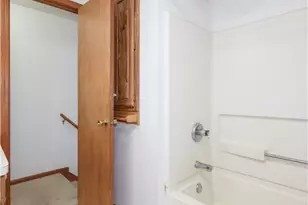 5123 Troyer Dr, Kent, OH 44240 - Photo 11