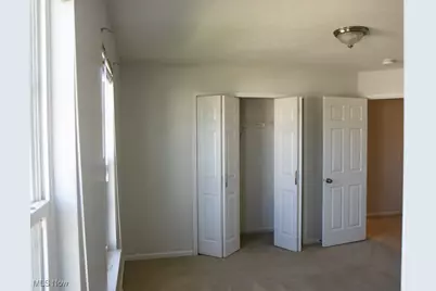 4910 Fallen Leaf Trail, Brunswick Hills, OH 44212 - Photo 17