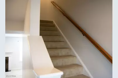 4910 Fallen Leaf Trail, Brunswick Hills, OH 44212 - Photo 9