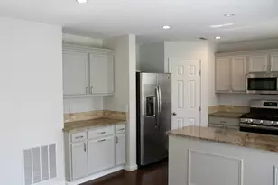 4910 Fallen Leaf Trail, Brunswick Hills, OH 44212 - Photo 3