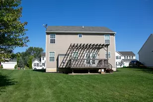 4910 Fallen Leaf Trail, Brunswick Hills, OH 44212 - Photo 25