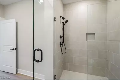 502 Port Side Drive, Avon Lake, OH 44012 - Photo 9