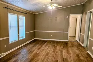 1426 Lancelot Dr, Streetsboro, OH 44241 - Photo 5