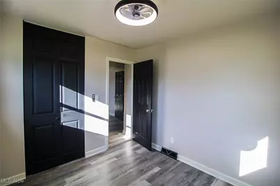 5640 Baylor Avenue, Austintown, OH 44515 - Photo 15