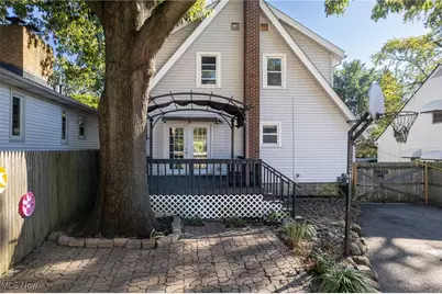 41 E Rosewood Avenue, Akron, OH 44301 - Photo 29