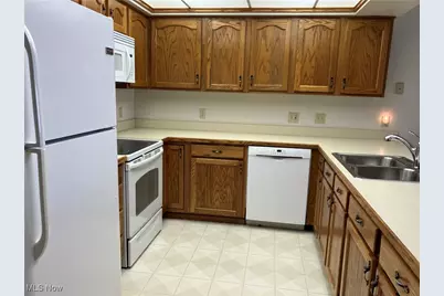 106 Anderson Cove #206, Lodi, OH 44254 - Photo 3