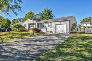 140 Miami Ave, Elyria, OH 44035 - Photo 3