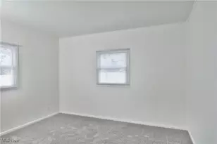 978 Hollywood St NE, Warren, OH 44483 - Photo 21