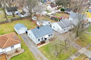 978 Hollywood St NE, Warren, OH 44483 - Photo 3