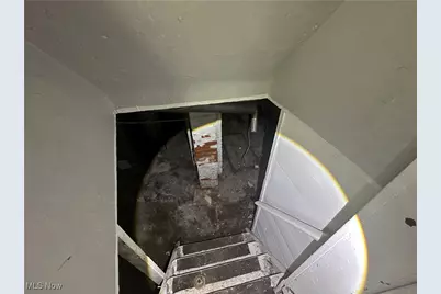 9620 Elwell, Loveland, OH 44104 - Photo 21