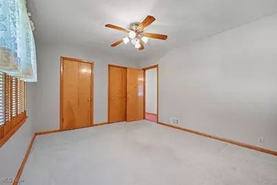 715 Holden Drive, Ashtabula, OH 44004 - Photo 17