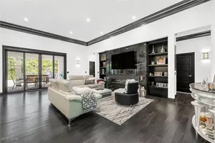 560 Elm St, Sheffield Lake, OH 44054 - Photo 3