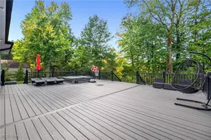 560 Elm St, Sheffield Lake, OH 44054 - Photo 45