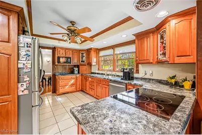 4250 Oak Knoll Drive, Boardman, OH 44512 - Photo 5