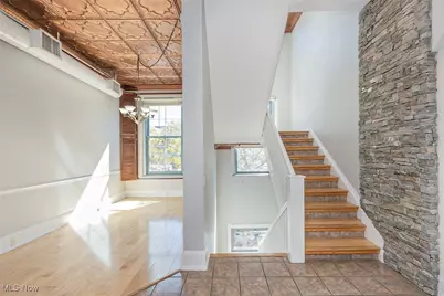 408 W Saint Clair Avenue #226, Loveland, OH 44113 - Photo 5