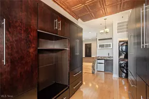 408 W Saint Clair Ave, Loveland, OH 44113 - Photo 33