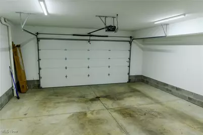 2079 Columbus Road, Loveland, OH 44113 - Photo 41