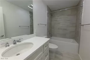 2079 Columbus Rd, Loveland, OH 44113 - Photo 33