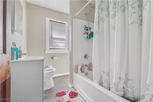 594 Blaine Ave, Akron, OH 44310 - Photo 17