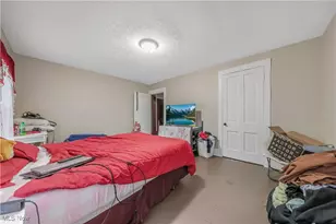 594 Blaine Ave, Akron, OH 44310 - Photo 11