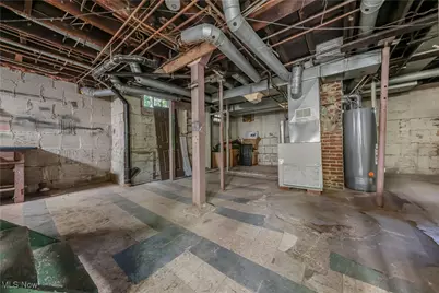 594 Blaine Avenue, Akron, OH 44310 - Photo 21