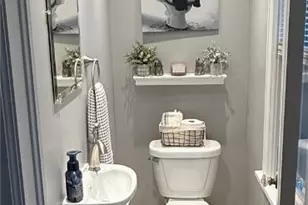 1103 Manor Ave SW, Canton, OH 44710 - Photo 7