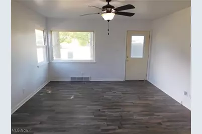 3210 Quentin Drive, Youngstown, OH 44511 - Photo 9