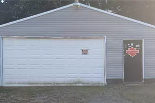 495 W Texas Ave, Sebring, OH 44672 - Photo 3