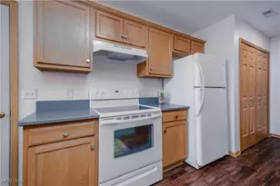 2851 Patriots Path, Alliance, OH 44601 - Photo 11