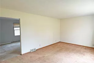 4628 Westwood Ave NW, Canton, OH 44709 - Photo 3