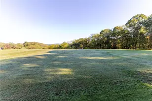 226 High Acres Dr, Chester, WV 26034 - Photo 11