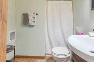 226 High Acres Dr, Chester, WV 26034 - Photo 25