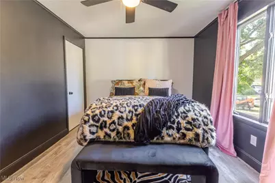 3836 Woodlawn Way, Weirton, WV 26062 - Photo 17